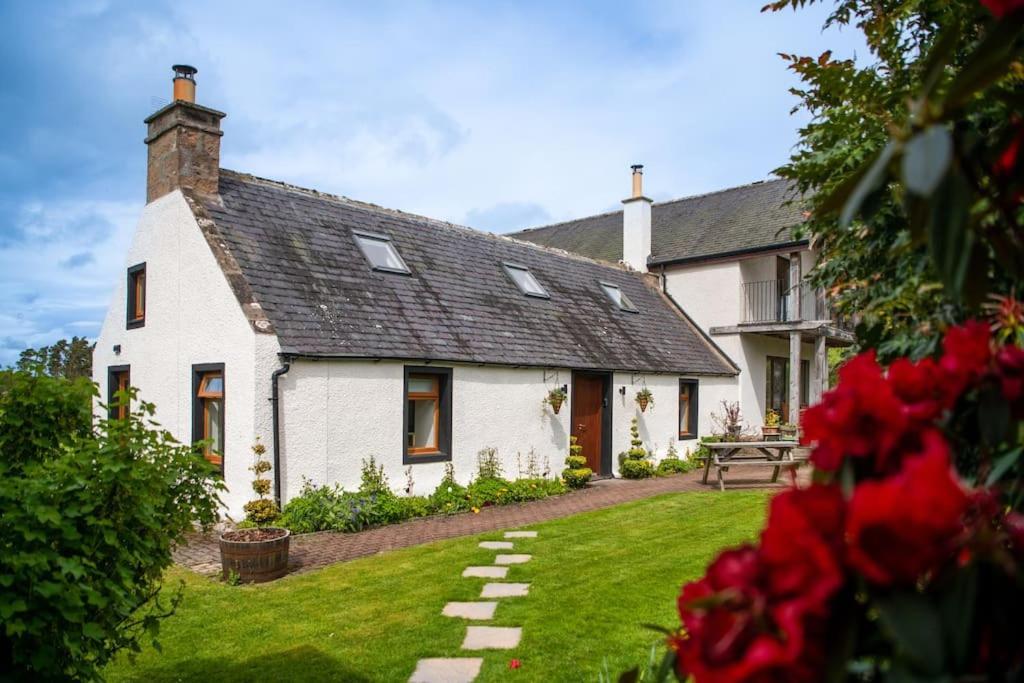 Cosy & Rustic Retreat - Woodland Cottage. Nairn Dış mekan fotoğraf