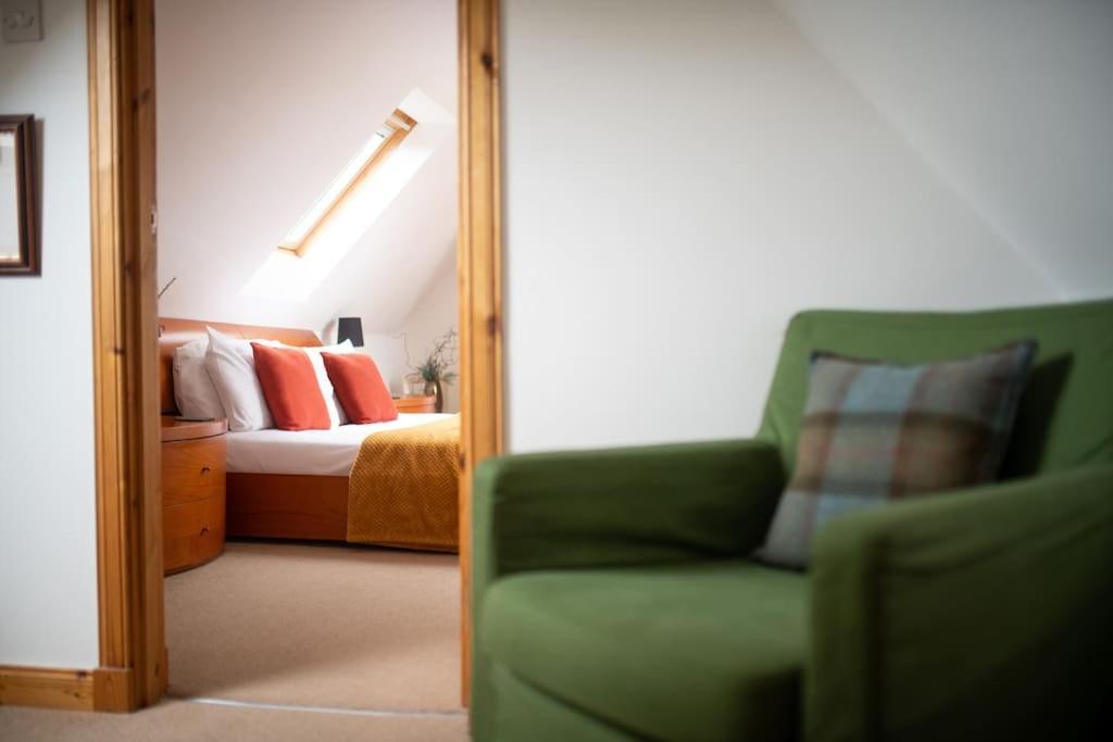 Cosy & Rustic Retreat - Woodland Cottage. Nairn Dış mekan fotoğraf