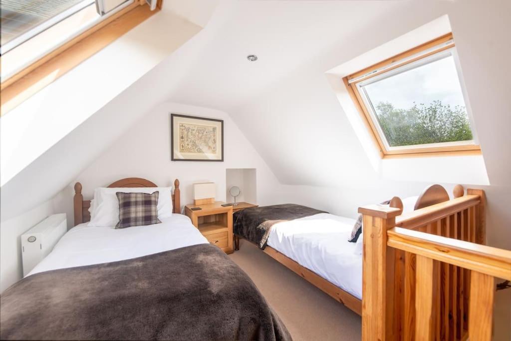 Cosy & Rustic Retreat - Woodland Cottage. Nairn Dış mekan fotoğraf